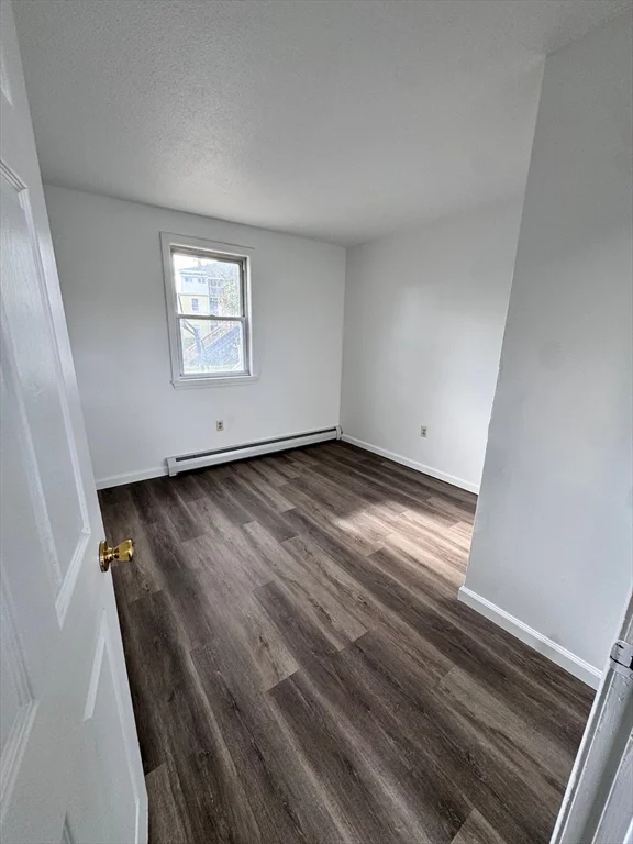 5 bed, 1 bath apartment for rent at 17 Bassett St Unit A, Lowell — photo 10 of 20