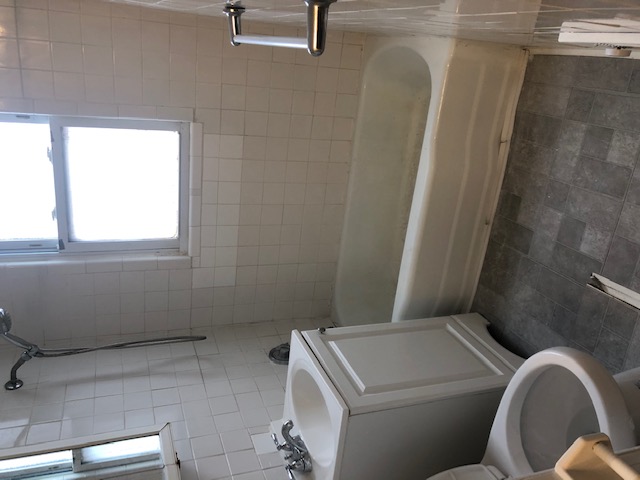 2 bed, 1 bath apartment for rent at 17 Bay St Unit 2 L, Riverside — photo 8 of 8