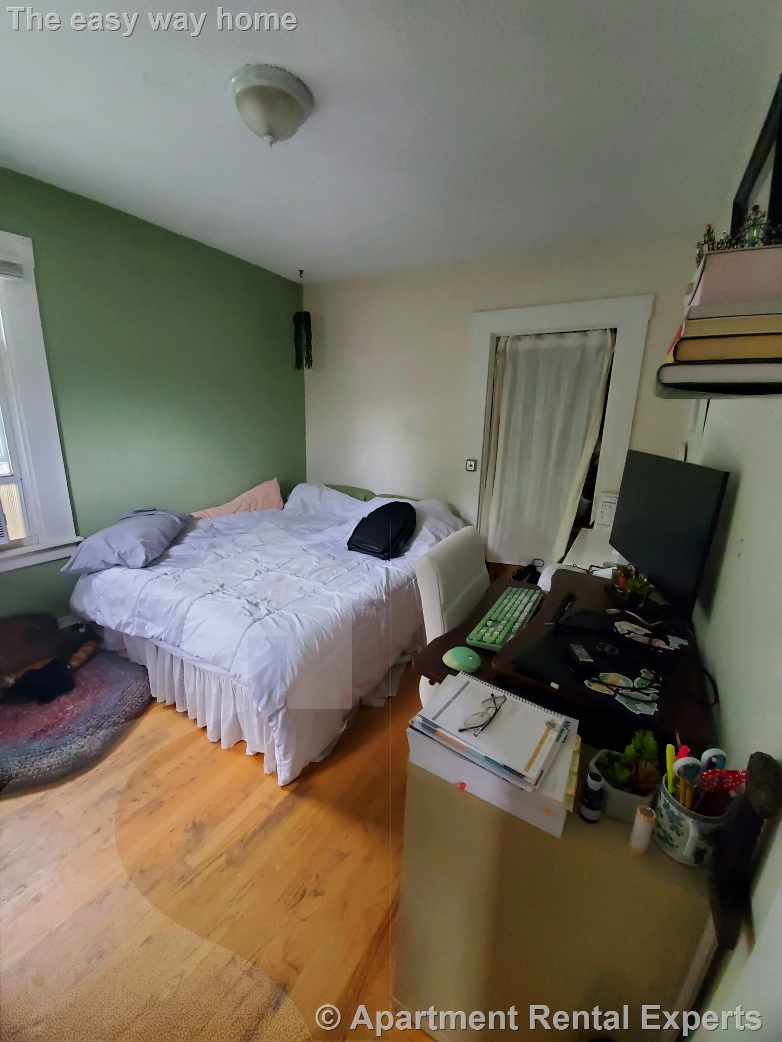 2 bed, 1 bath apartment for rent at 17 Bay St Unit 3L, Riverside — photo 9 of 11