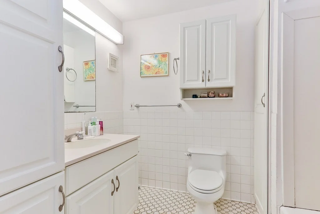 Studio bed, 1 bath apartment for rent at 17 Bay State Rd Unit G, Fenway — photo 6 of 6