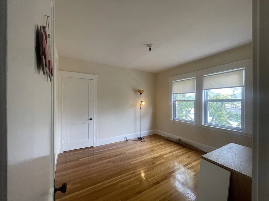 2 bed, 4+ bath apartment for rent at 17 Becket St Unit 3, Dorchester — photo 6 of 9