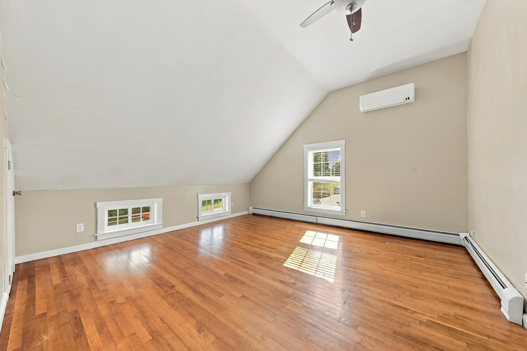 2 bed, 1 bath apartment for rent at 17 Beeden Rd Unit 1, Westport — photo 20 of 28