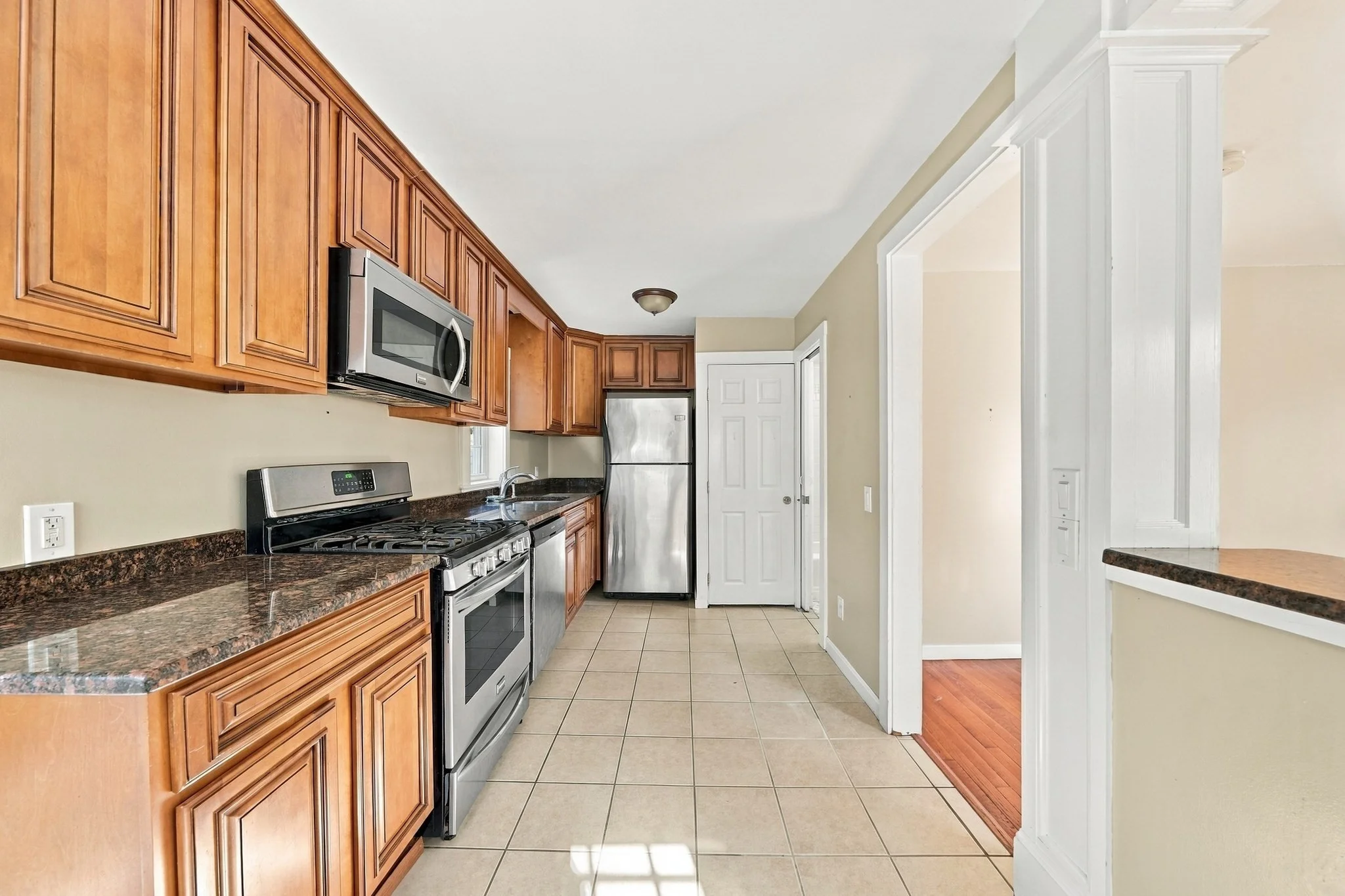 2 bed, 1 bath apartment for rent at 17 Beeden Rd Unit 1, Westport — photo 9 of 28