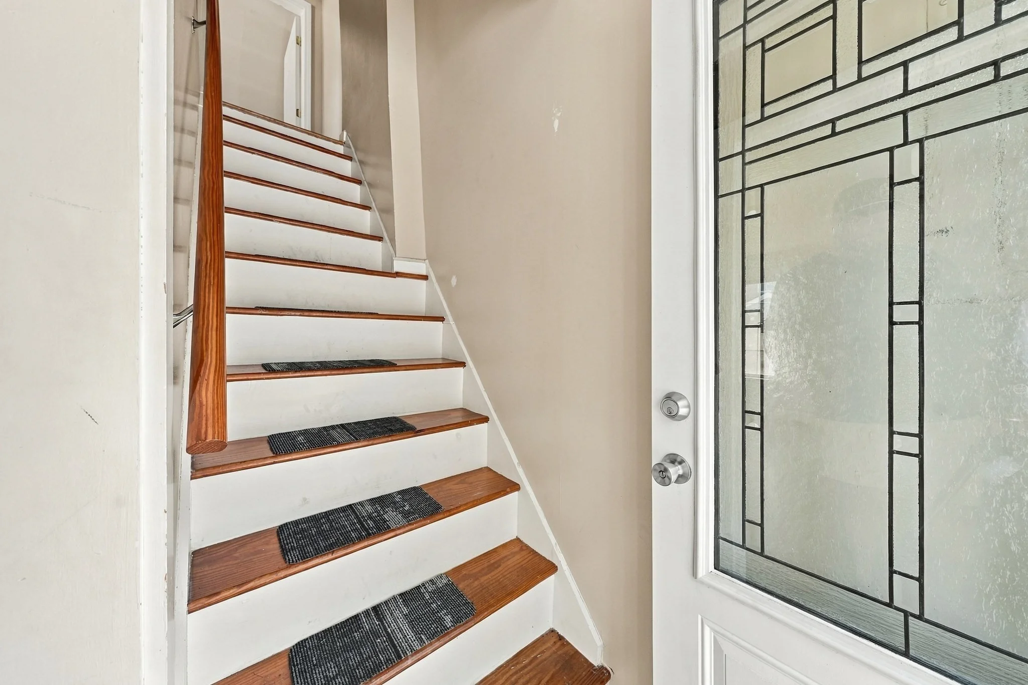 2 bed, 1 bath apartment for rent at 17 Beeden Rd Unit 1, Westport — photo 17 of 28