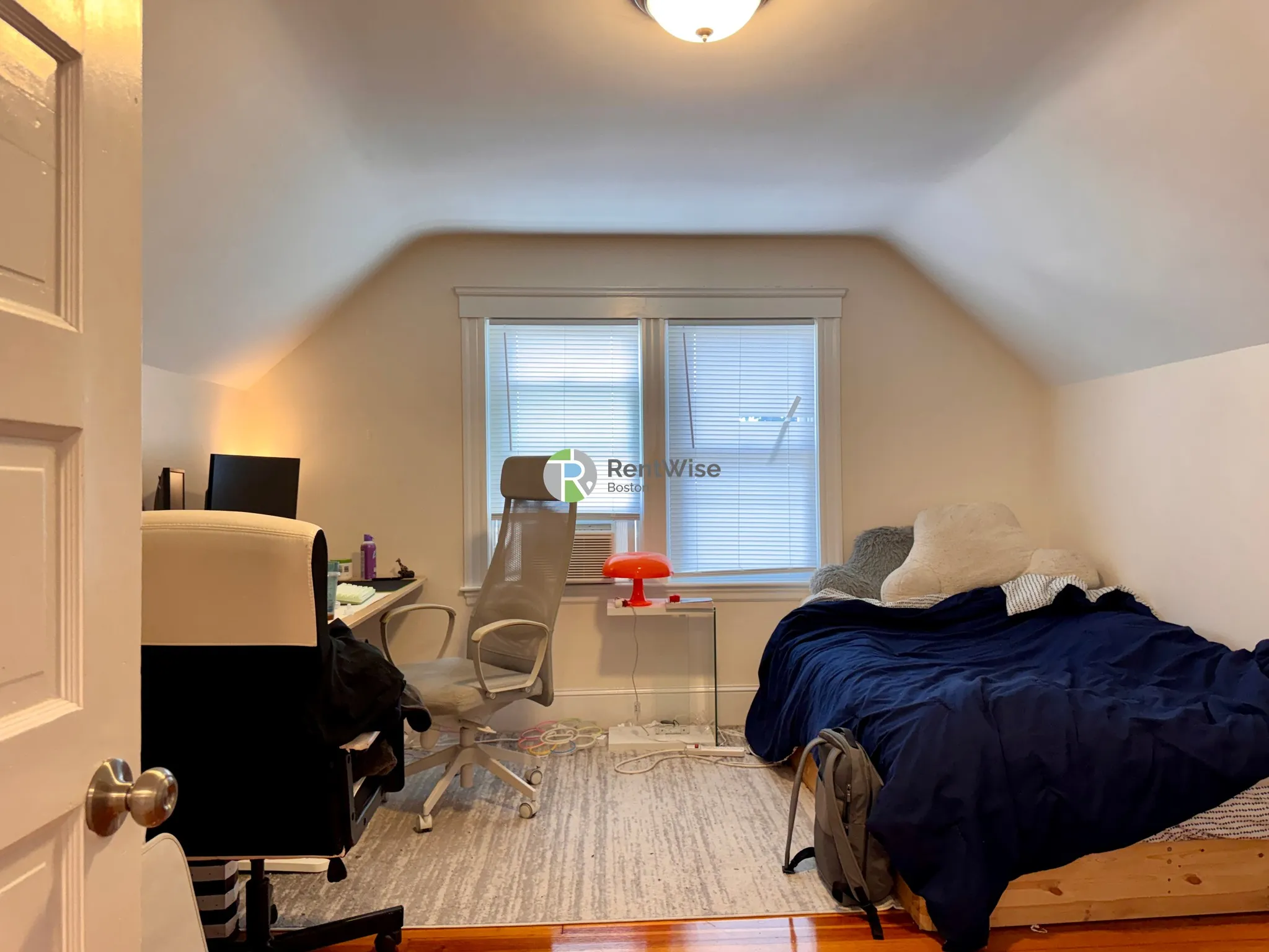 4 bed, 2 bath apartment for rent at 17 Berwick Rd Unit 1, South Medford — photo 21 of 31