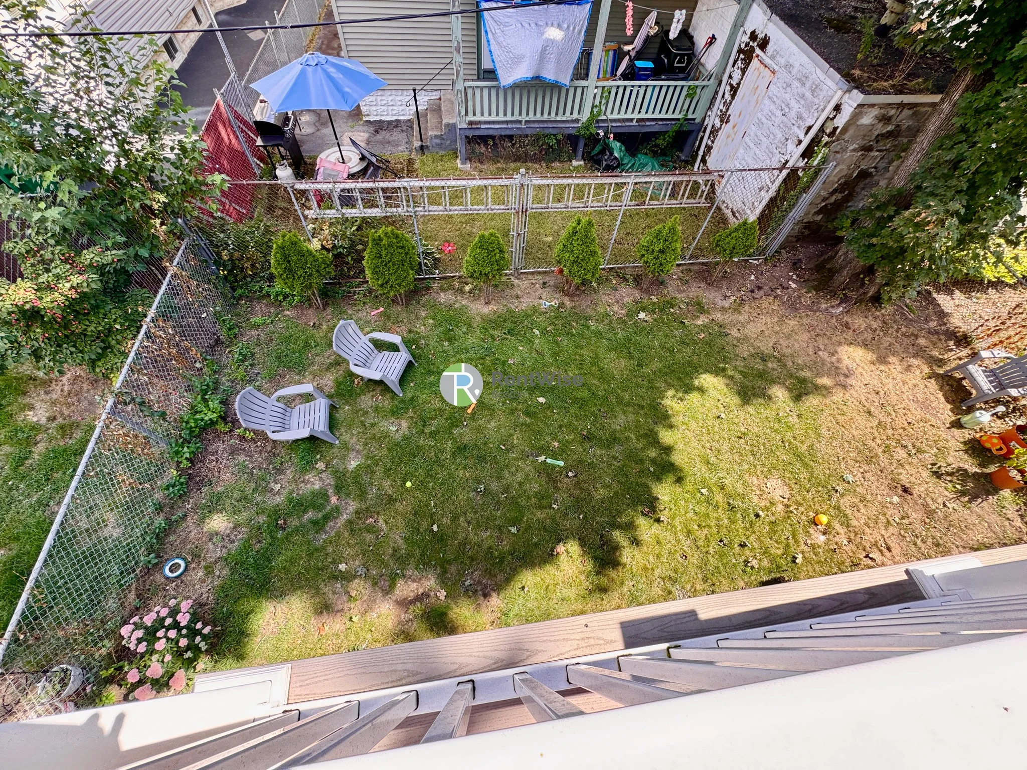 4 bed, 2 bath apartment for rent at 17 Berwick Rd Unit 1, South Medford — photo 30 of 31