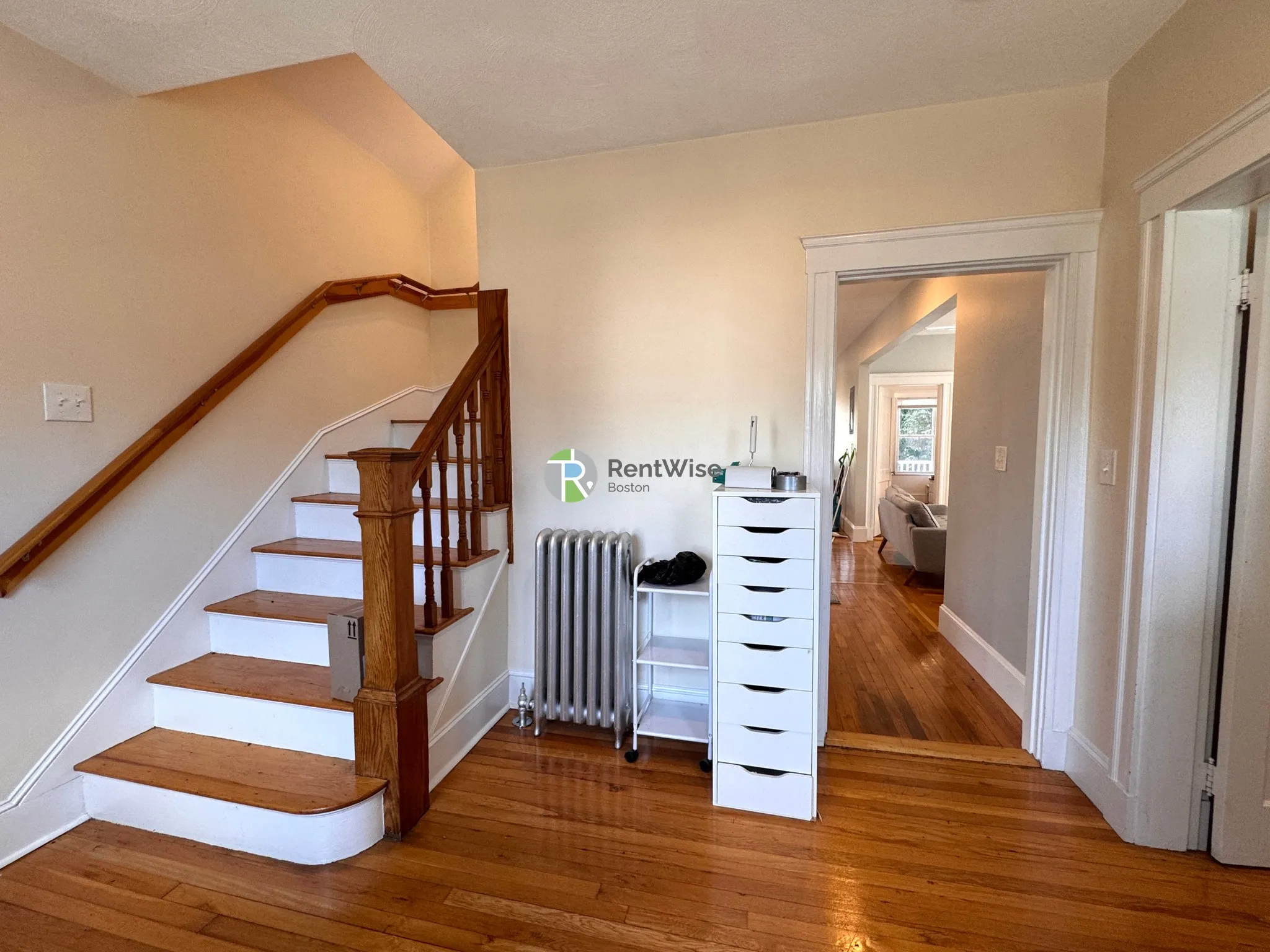 4 bed, 2 bath apartment for rent at 17 Berwick Rd Unit 1, South Medford — photo 11 of 31