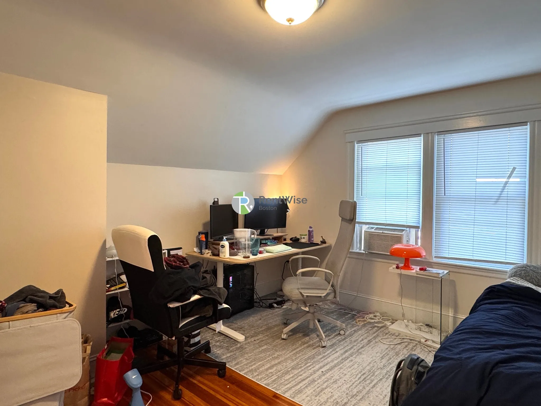 4 bed, 2 bath apartment for rent at 17 Berwick Rd Unit 1, South Medford — photo 22 of 31