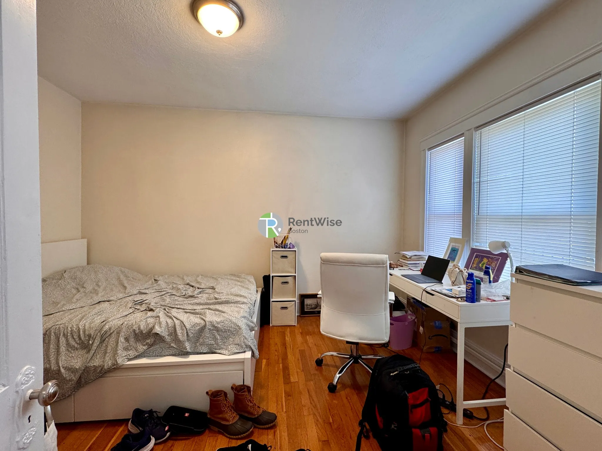 4 bed, 2 bath apartment for rent at 17 Berwick Rd Unit 1, South Medford — photo 8 of 31