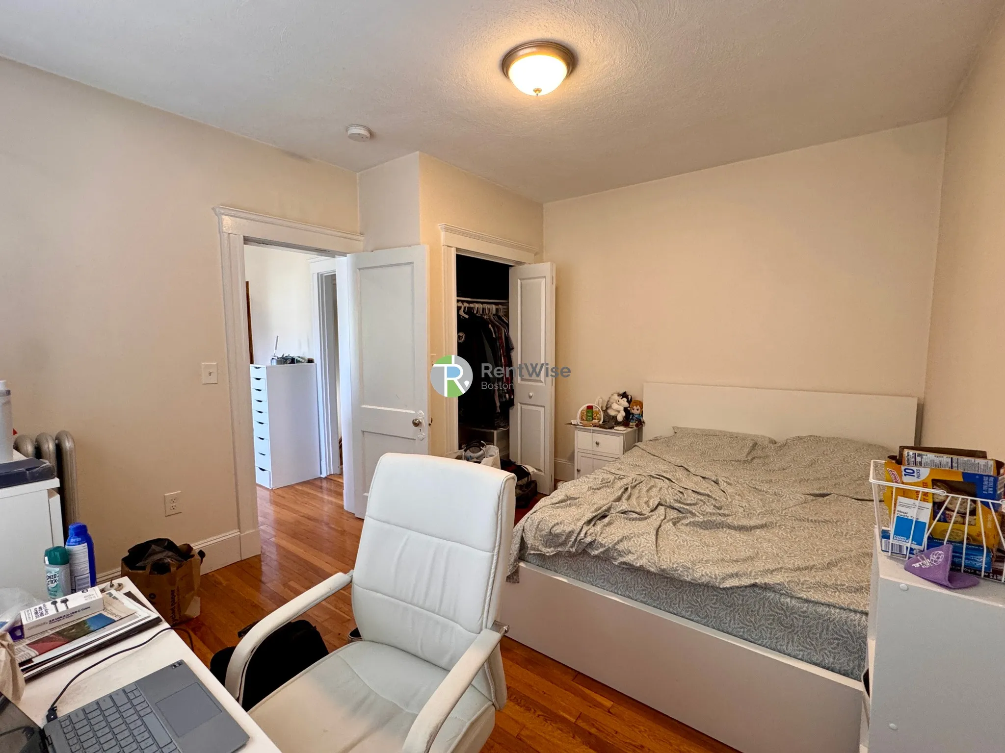 4 bed, 2 bath apartment for rent at 17 Berwick Rd Unit 1, South Medford — photo 9 of 31