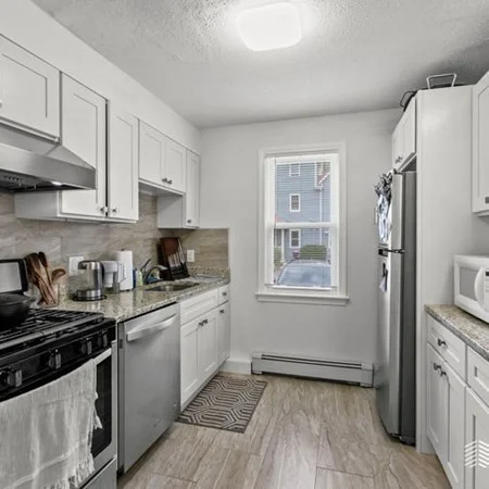 2 bed, 1 bath apartment for rent at 17 Bolton St Unit 17, Somerville — photo 1 of 18
