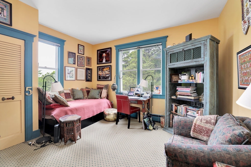 4 bed, 4+ bath apartment for rent at 17 Bourne Point Rd, Wareham — photo 24 of 42