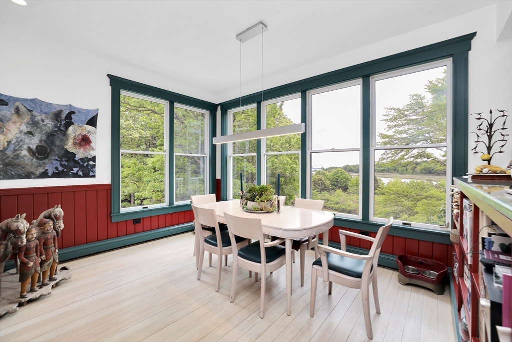 4 bed, 4+ bath apartment for rent at 17 Bourne Point Rd, Wareham — photo 16 of 42