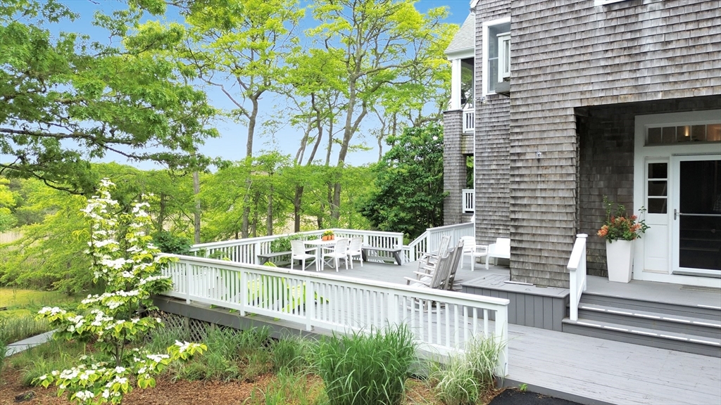 4 bed, 4+ bath apartment for rent at 17 Bourne Point Rd, Wareham — photo 4 of 42