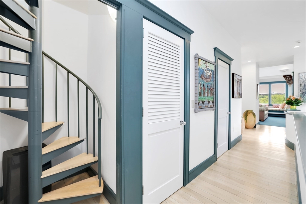 4 bed, 4+ bath apartment for rent at 17 Bourne Point Rd, Wareham — photo 29 of 42