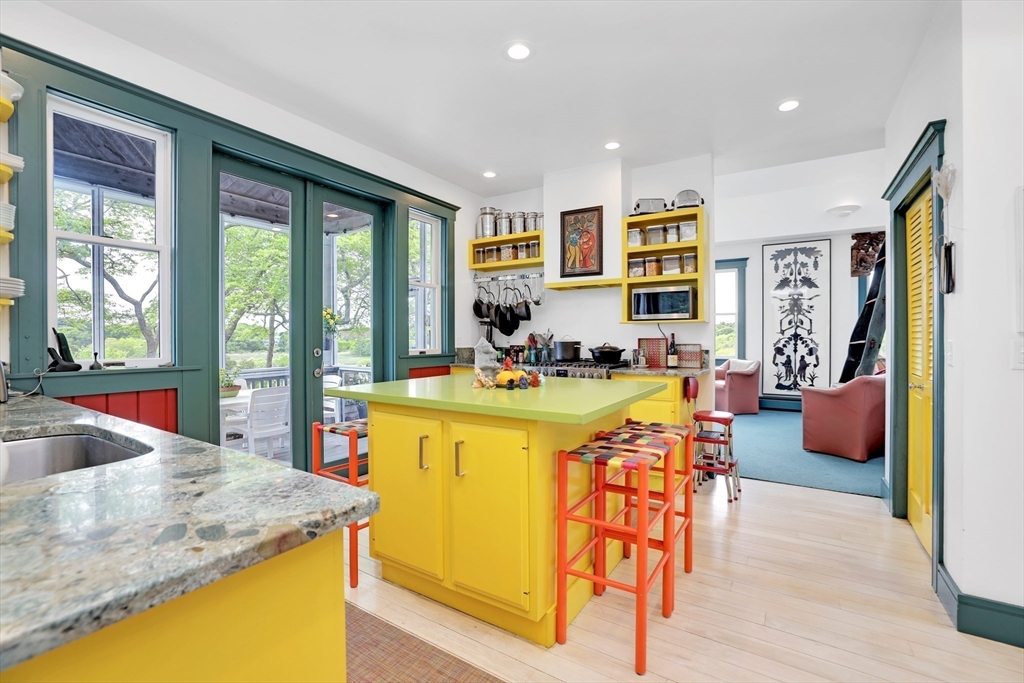 4 bed, 4+ bath apartment for rent at 17 Bourne Point Rd, Wareham — photo 11 of 42
