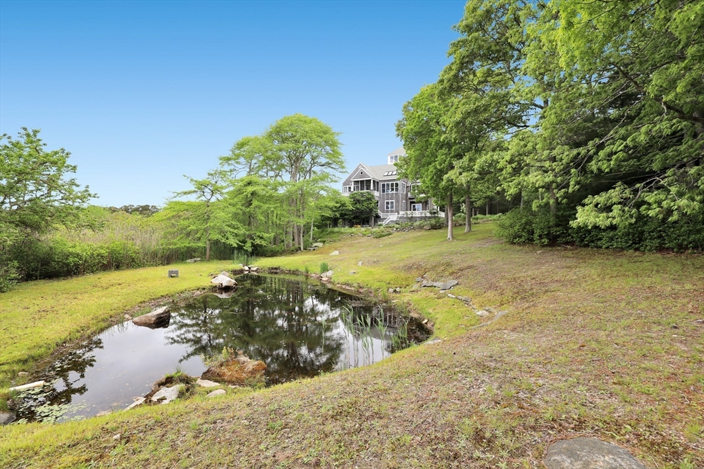 4 bed, 4+ bath apartment for rent at 17 Bourne Point Rd, Wareham — photo 36 of 42