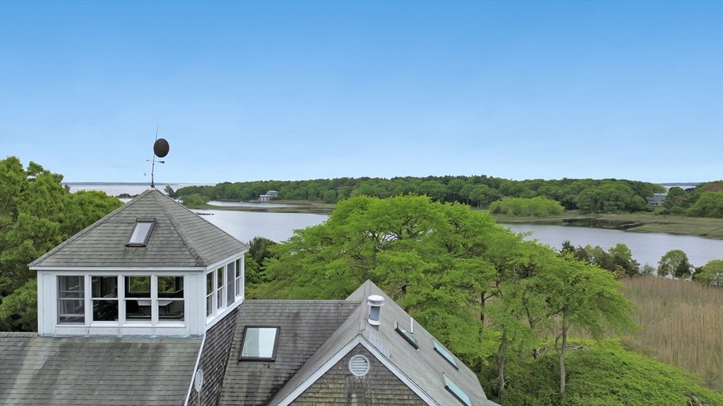 4 bed, 4+ bath apartment for rent at 17 Bourne Point Rd, Wareham — photo 35 of 42
