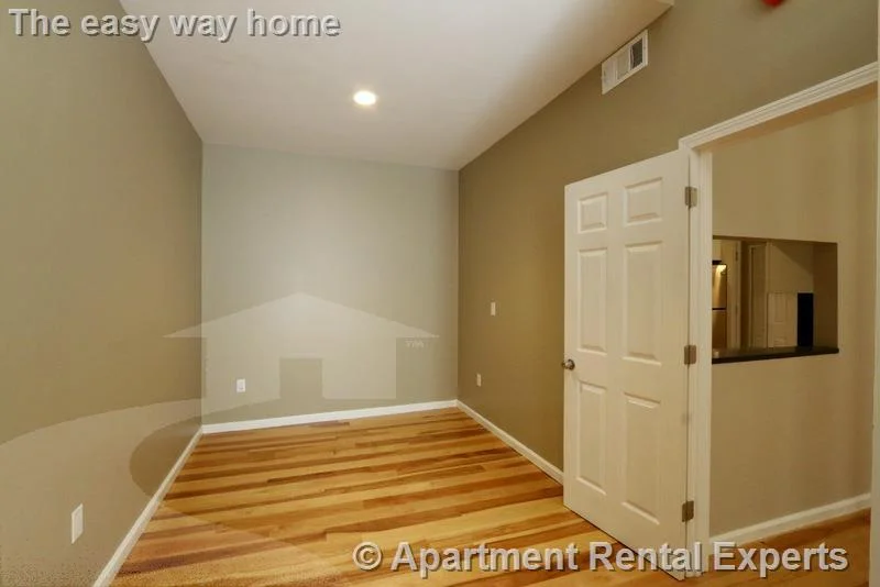 2 bed, 1 bath apartment for rent at 17 Bow St Unit 12, Union Square — photo 7 of 19