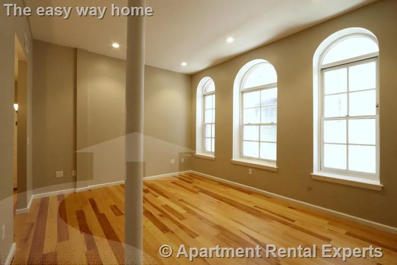 2 bed, 1 bath apartment for rent at 17 Bow St Unit 12, Union Square — photo 8 of 19