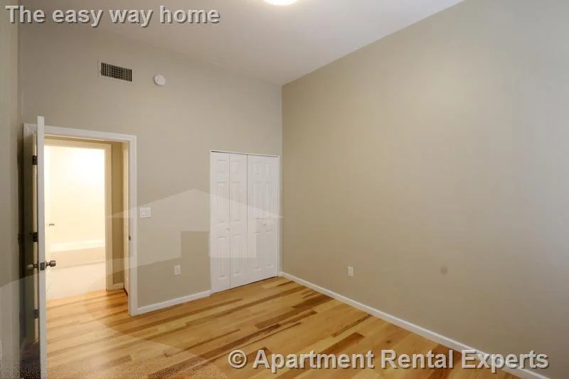 2 bed, 1 bath apartment for rent at 17 Bow St Unit 12, Union Square — photo 15 of 19