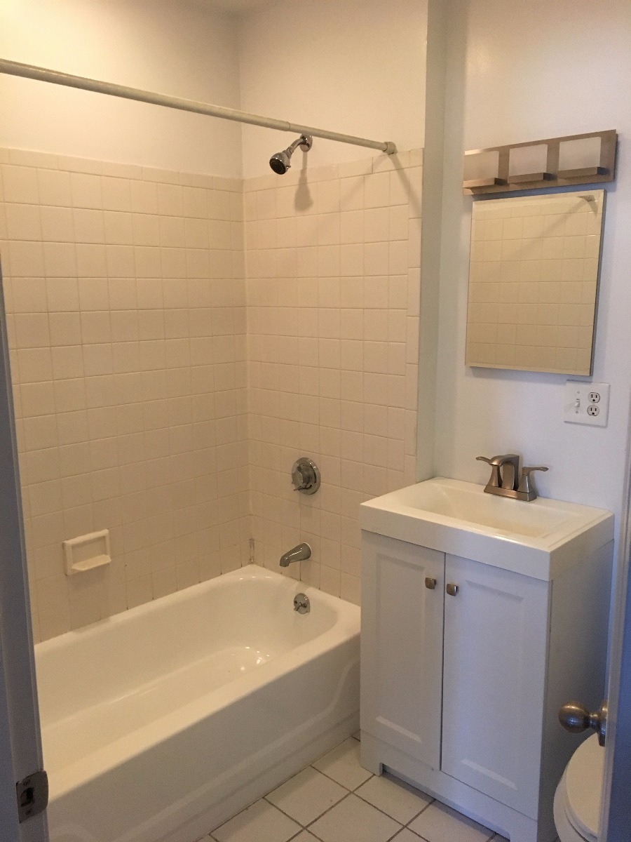 1 bed, 1 bath apartment for rent at 17 Bow St Unit 15, Prospect Hill — photo 7 of 7