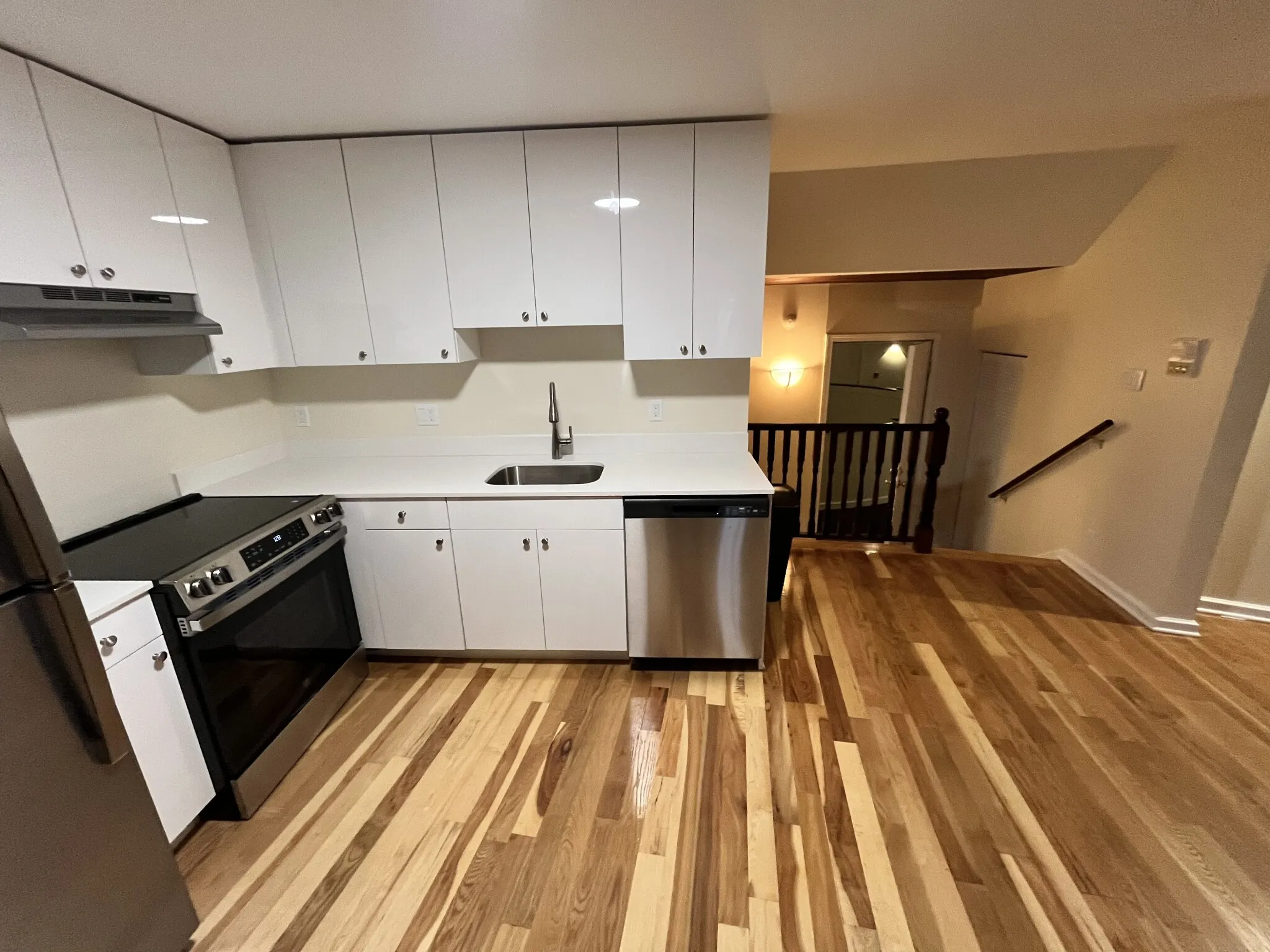 2 bed, 2 bath apartment for rent at 17 Bow St Unit 17, Prospect Hill — photo 2 of 13