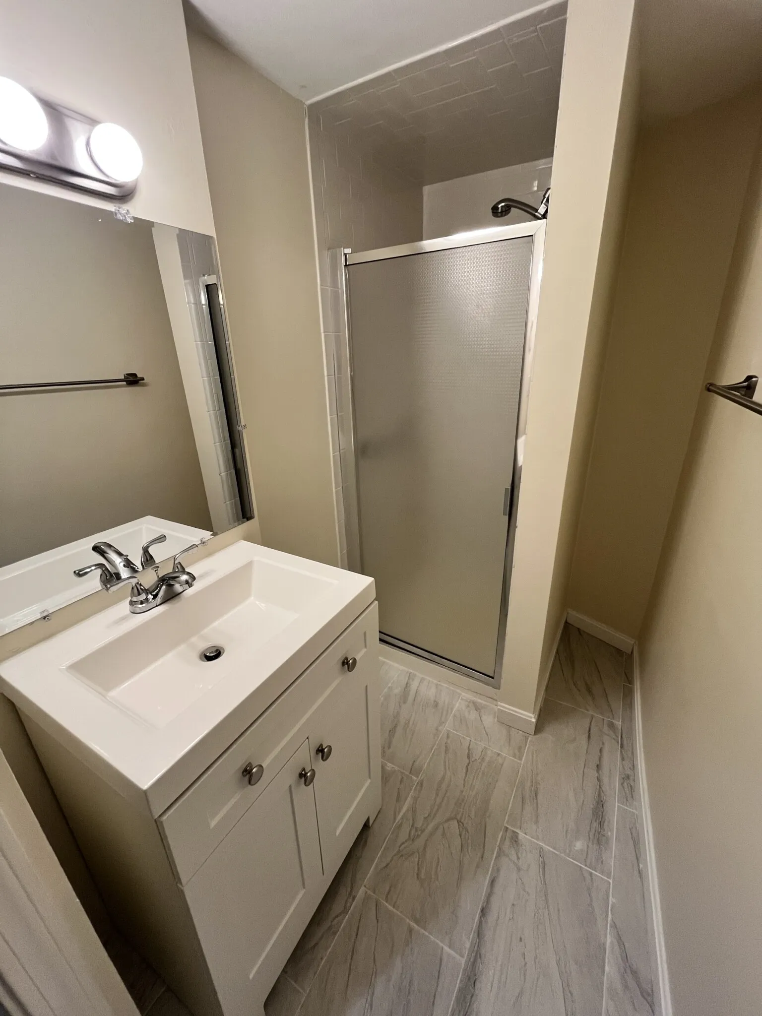 2 bed, 2 bath apartment for rent at 17 Bow St Unit 17, Prospect Hill — photo 11 of 13