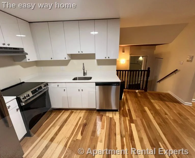 2 bed, 2 bath apartment for rent at 17 Bow St Unit 22, Union Square — photo 3 of 13