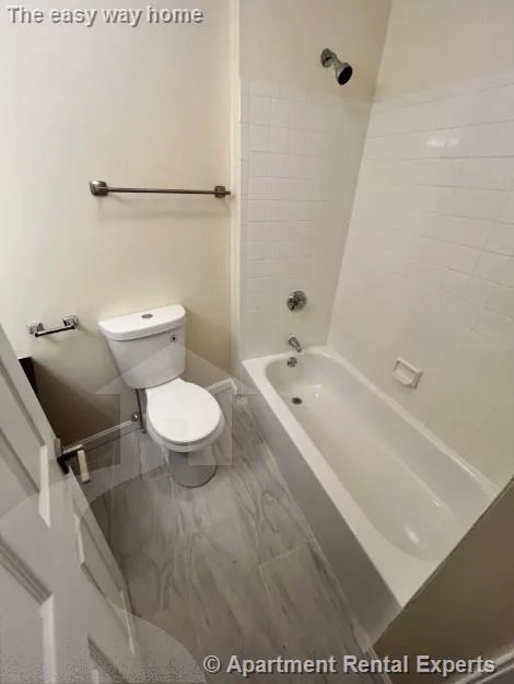 2 bed, 2 bath apartment for rent at 17 Bow St Unit 22, Union Square — photo 9 of 13
