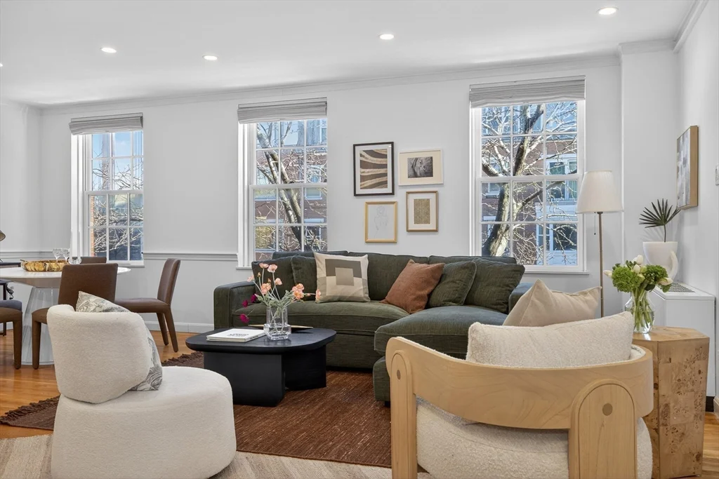 2 bed, 2 bath apartment for rent at 17 Bowdoin St Unit 3AB, Beacon Hill — photo 2 of 28