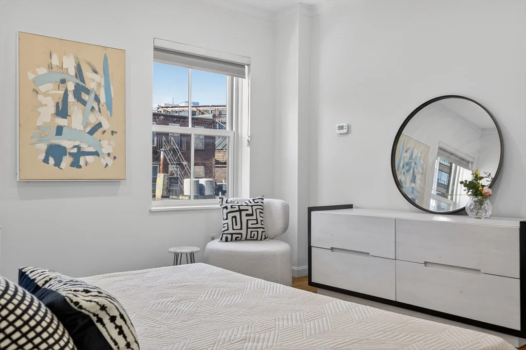 2 bed, 2 bath apartment for rent at 17 Bowdoin St Unit 3AB, Beacon Hill — photo 18 of 28