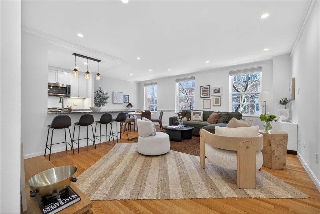 2 bed, 2 bath apartment for rent at 17 Bowdoin St Unit 3AB, Beacon Hill — photo 14 of 28