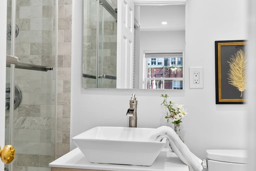 2 bed, 2 bath apartment for rent at 17 Bowdoin St Unit 3AB, Beacon Hill — photo 20 of 28