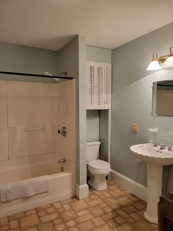 3 bed, 2 bath apartment for rent at 17 Boynton Rd, Templeton — photo 11 of 15