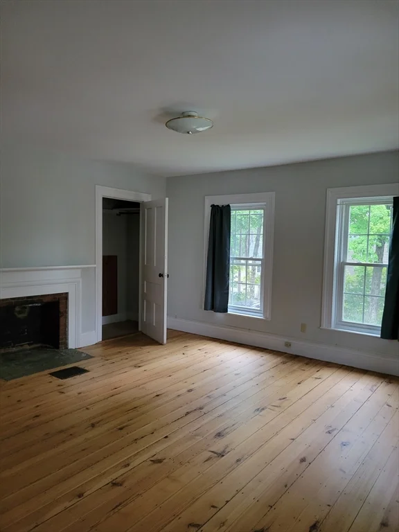 3 bed, 2 bath apartment for rent at 17 Boynton Rd, Templeton — photo 13 of 15