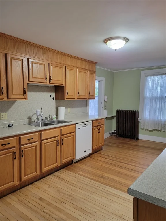 3 bed, 2 bath apartment for rent at 17 Boynton Rd, Templeton — photo 4 of 15