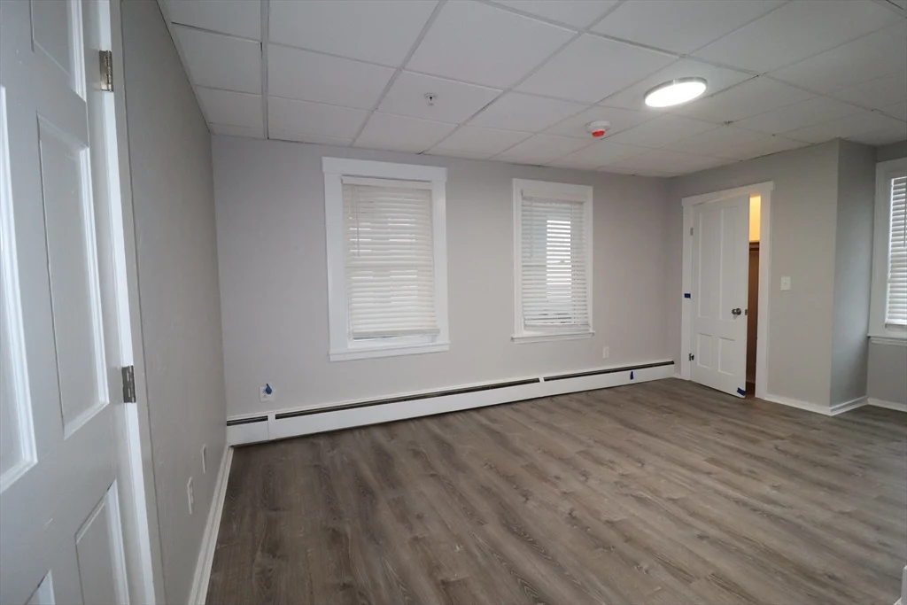 1 bed, 1 bath apartment for rent at 17 Brigham St Unit 23, Westborough — photo 2 of 13