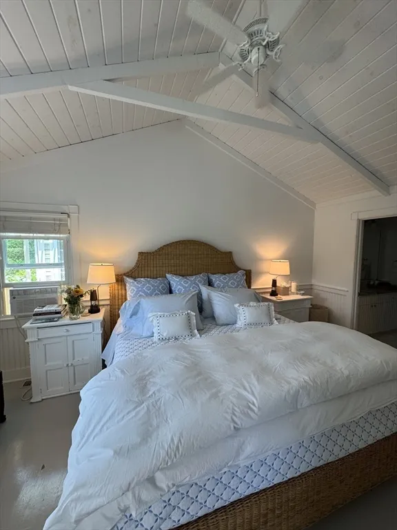 5 bed, 4+ bath apartment for rent at 17 Burnell, Nantucket — photo 20 of 24