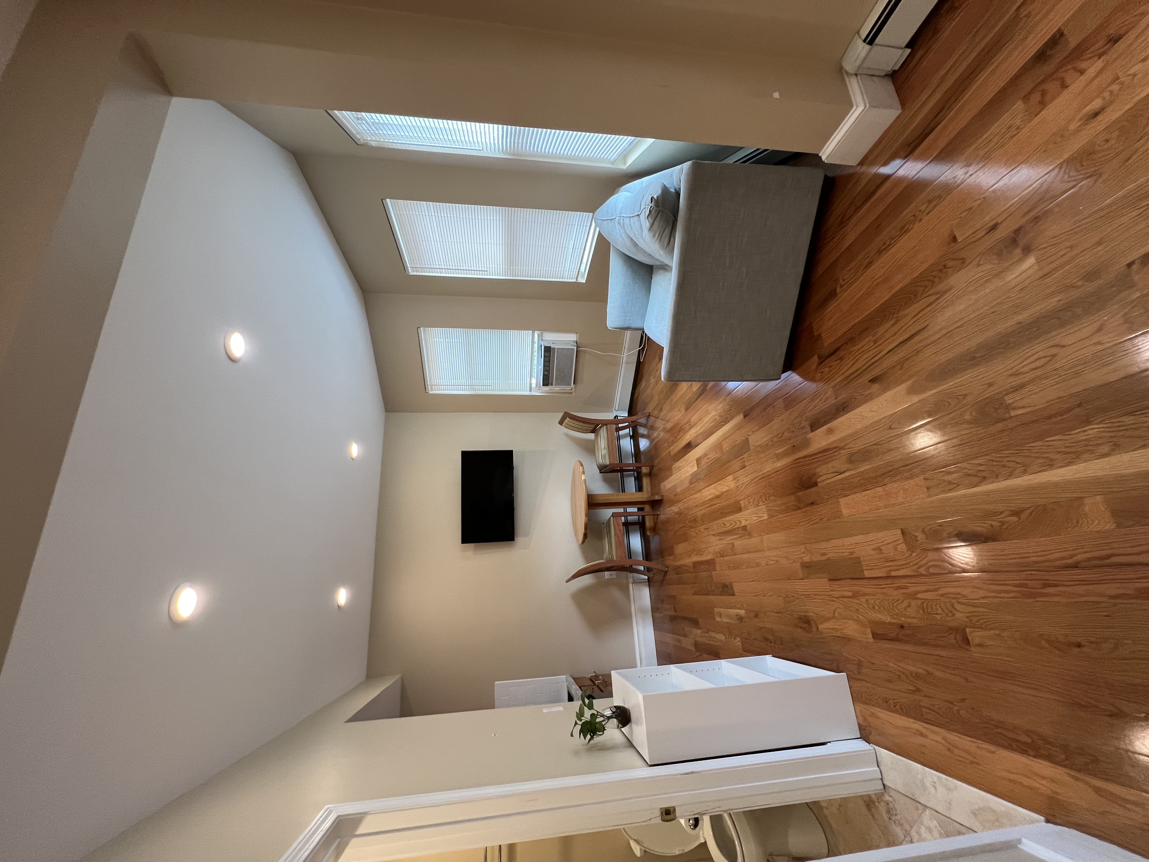 Studio bed, 1 bath apartment for rent at 17 Burney St Unit 2A, Mission Hill — photo 3 of 9