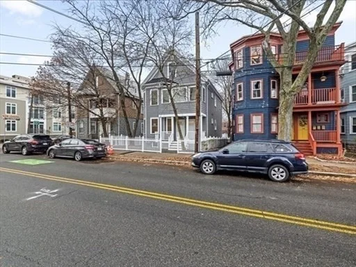 2 bed, 1 bath apartment for rent at 17 Cameron Ave Unit 17, North Cambridge — photo 9 of 29