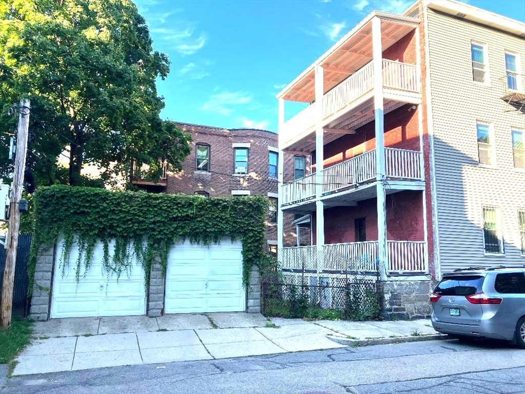 2 bed, 1 bath apartment for rent at 17 Carmel St Unit 3, Mission Hill — photo 11 of 11