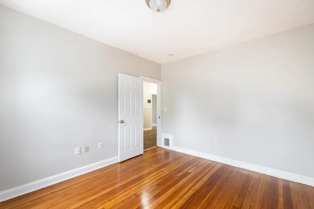 3 bed, 1 bath apartment for rent at 17 Cawfield Unit 2, Boston — photo 10 of 14