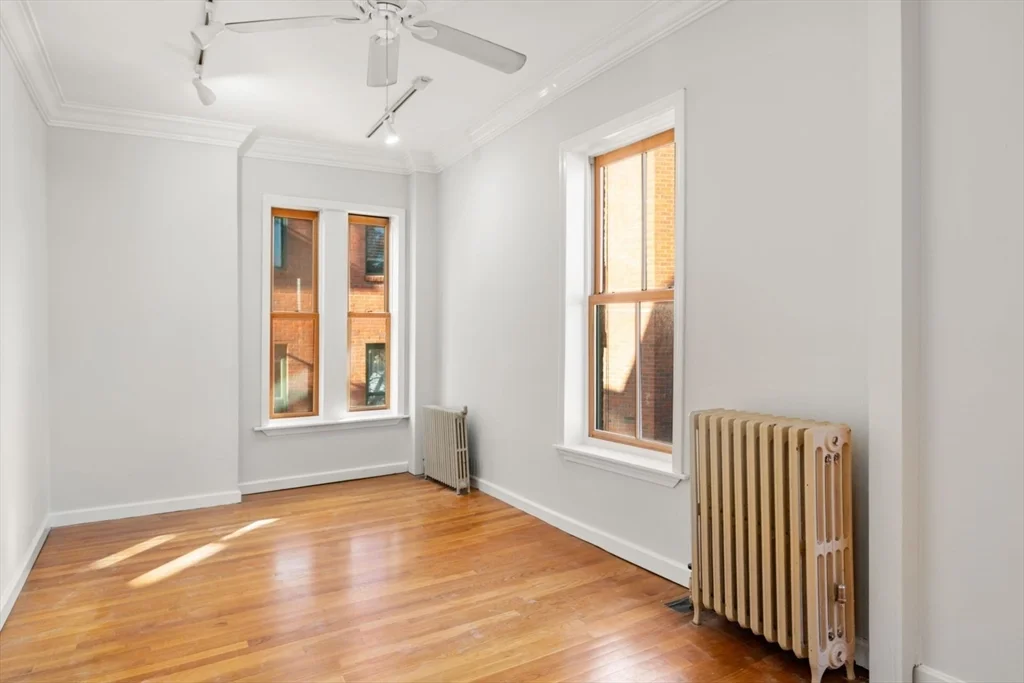 1 bed, 1 bath apartment for rent at 17 Cazenove St Unit 406, South End — photo 3 of 26