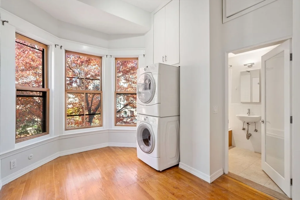 1 bed, 1 bath apartment for rent at 17 Cazenove St Unit 406, South End — photo 13 of 26