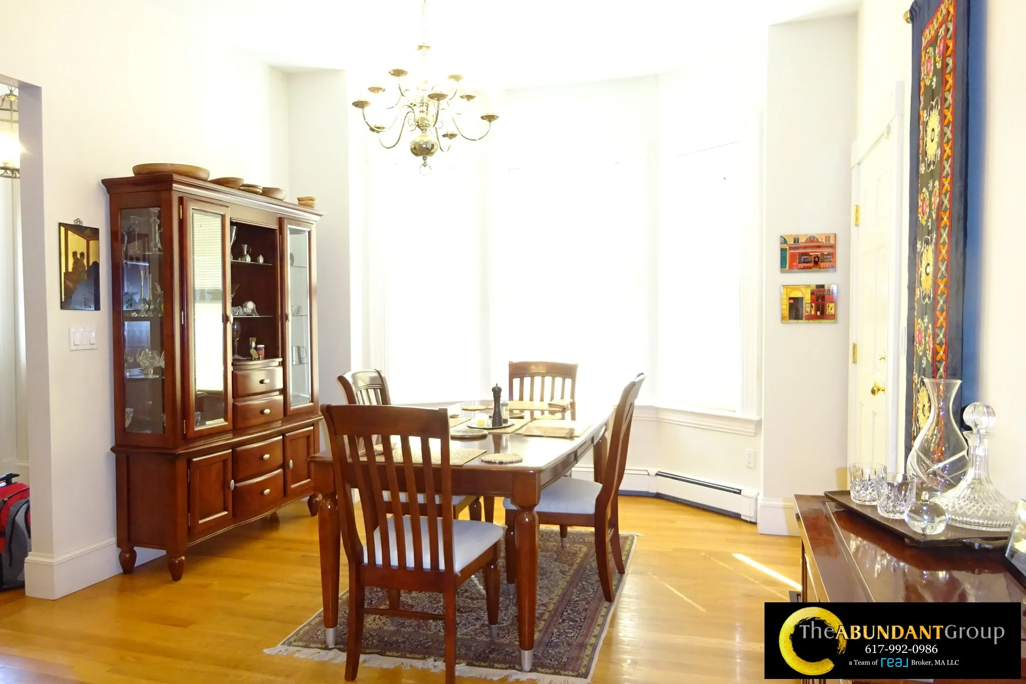 3 bed, 2.5 bath apartment for rent at 17 Centre St Unit 01, Mid Cambridge — photo 7 of 25