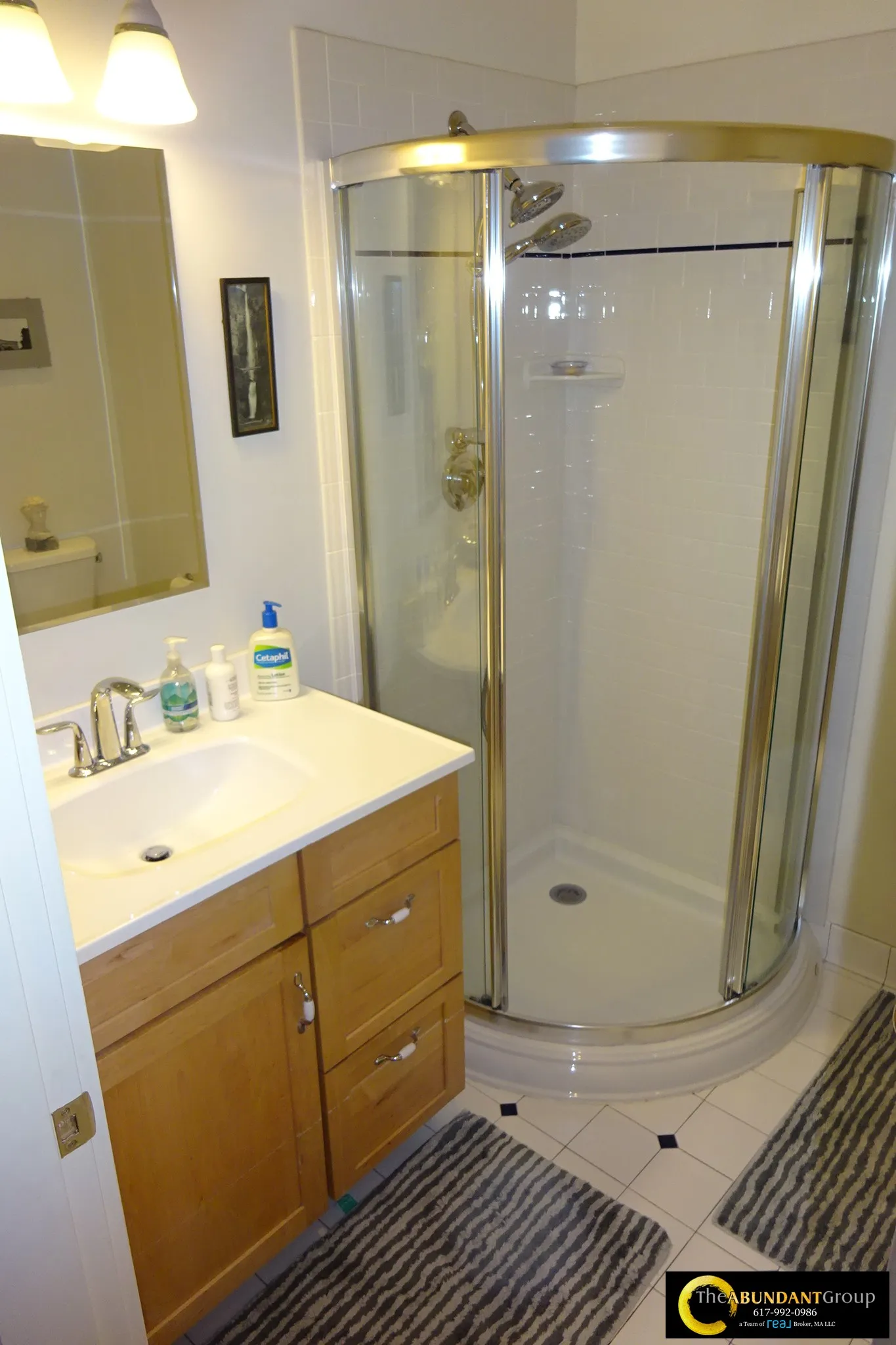 3 bed, 2.5 bath apartment for rent at 17 Centre St Unit 01, Mid Cambridge — photo 17 of 25
