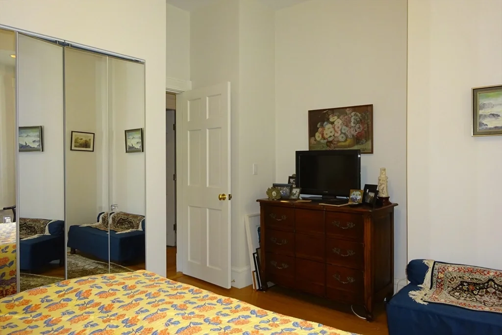 3 bed, 2 bath apartment for rent at 17 Centre St Unit 1, Harvard Square — photo 14 of 25