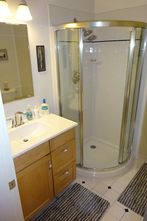 3 bed, 2 bath apartment for rent at 17 Centre St Unit 1, Harvard Square — photo 17 of 25