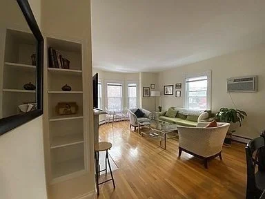 1 bed, 1 bath apartment for rent at 17 Centre St Unit 2F, Mid Cambridge — photo 1 of 12